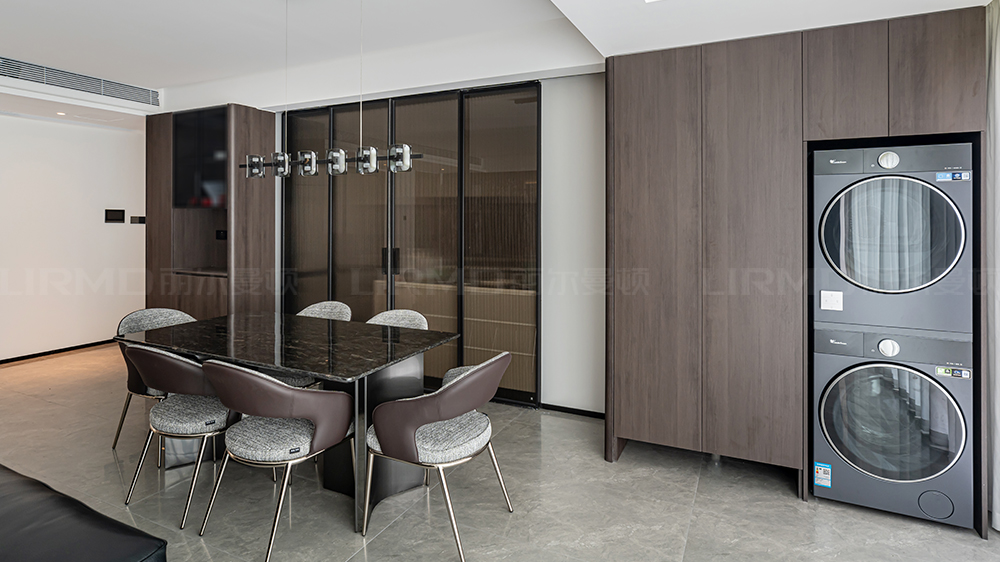 意式轻奢风-轨道万科悦府